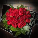 Corazón de 24 Rosas Rojas